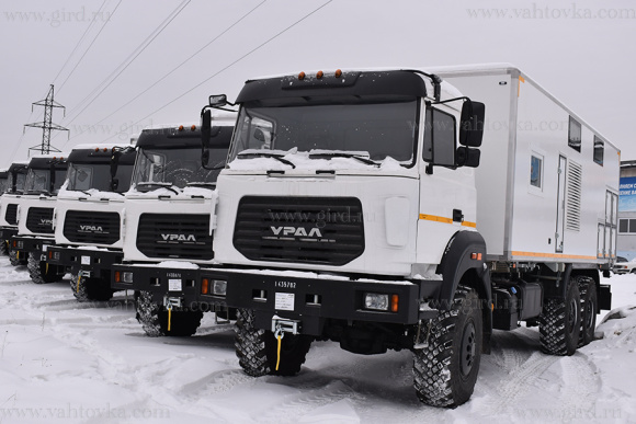 АРС-4 Урал 4320-4952-82Е5А33 с КМУ ИМ-15 во фланцевом исполнении 