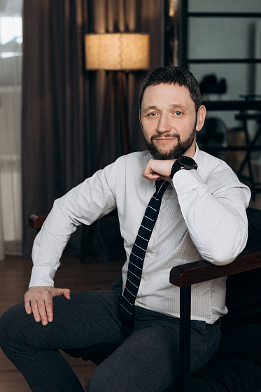 Александр Бажин