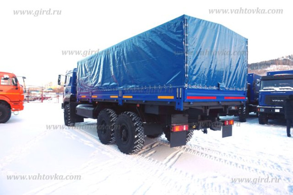 Бортовой автомобиль на шасси Урал 4320 (метан), тентованный 4