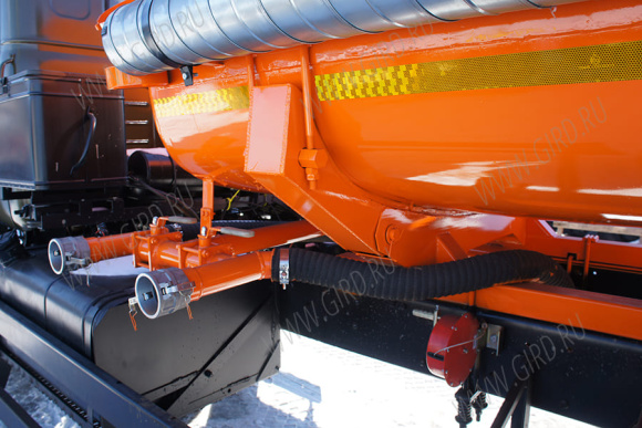 АЦ-10 Урал 4320 5