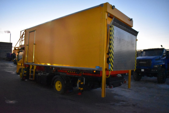 Подъемно-транспортная машина (Автолифт) ISUZU NQR 90 L-M