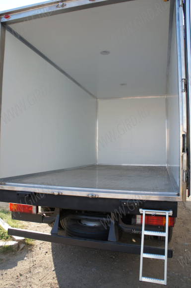 Atego 1218L Изотермический фургон 4