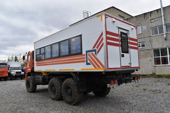 Вахтовый автобус на шасси КамАЗ 6522 2