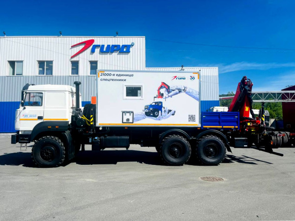 Маслораздаточный комплекс с КМУ ИМ-180 на шасси УРАЛ 4320  Маслораздаточный комплекс с КМУ ИМ-180 на шасси УРАЛ 4320