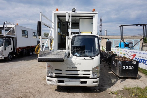 Амбулифт Isuzu NPR 75 L-L 3