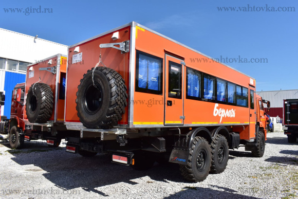 Вахтовый автобус БЕРЛОГА 32 места на шасси Камаз 43118-3027-48 2