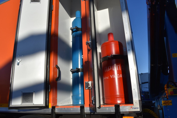 ПАРМ КамАЗ 43118-3017-50 с КМУ ИМ-95 3