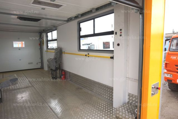 Амбулифт на шасси Isuzu NQR 90 L-L 7