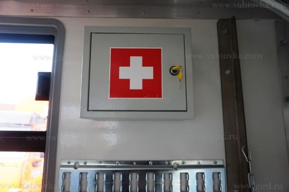 Амбулифт на шасси Isuzu NQR 90 L-M с функцией автолифта 7