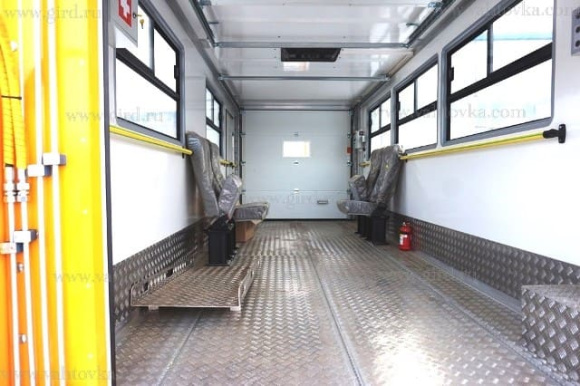 Амбулифт Isuzu NQR 90 L-M 7