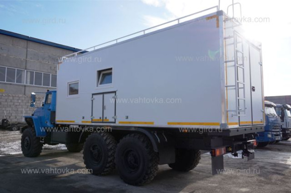 ПАРМ Урал 4320-1912-60 с местом под перевозку снегохода "Буран" 3