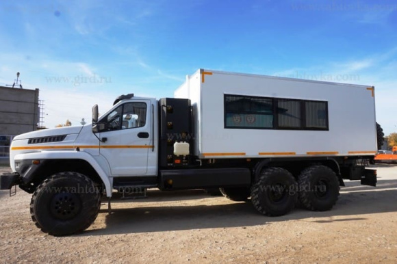Вахтовый автобус Урал Next (метан), 12 мест с багажным отсеком 2