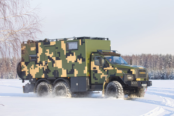 Автодом на шасси  Урал 5557