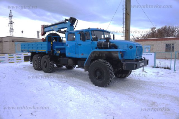 Урал 4320-1912-60 с двухрядной кабиной и КМУ ИМ-240А 2