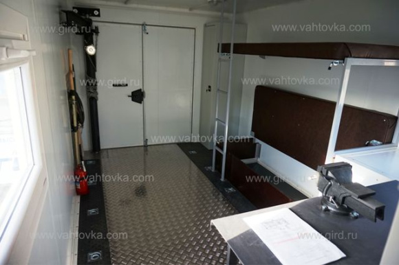 ПАРМ Урал 4320-1912-60 с местом под перевозку снегохода "Буран" 6