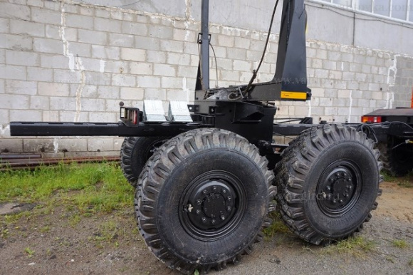 Лесовоз Урал 43204-1112-72 Е5 с прицепом-роспуском и ГМ VM-10 L74 4