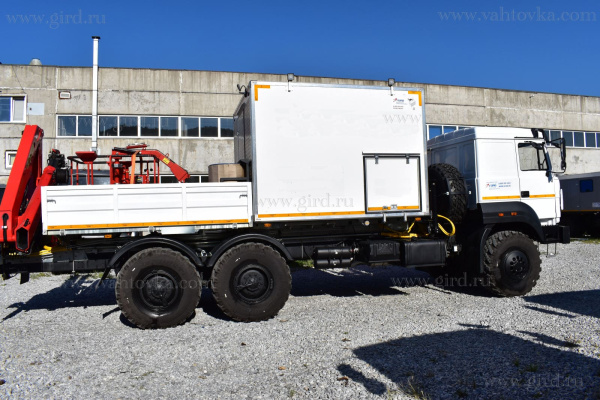 Маслостанция Урал 4320 с КМУ РК 10000 А с люлькой Маслостанция Урал 4320 с КМУ РК 10000 А с люлькой