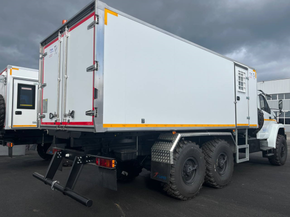 Автомобиль для перевозки взрывчатых веществ на шасси Урал 4320 3