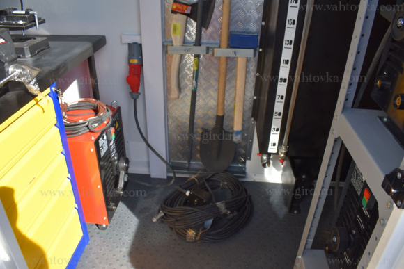 ПАРМ Камаз 43118 с КМУ ИНМАН ИМ 95 7