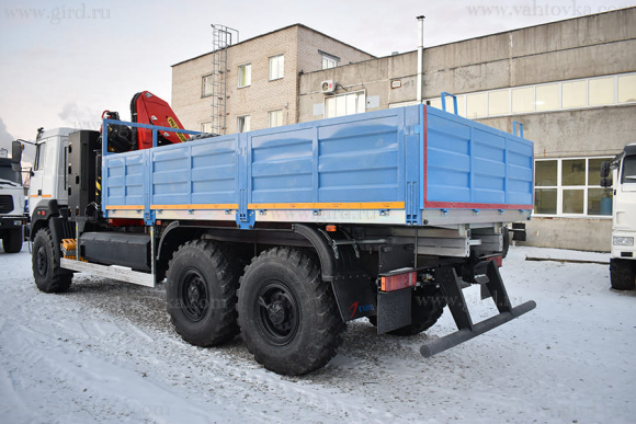 Бортовой автомобиль Урал 4320-4952-16И05Б30А36 с КМУ ИМ-150N 4