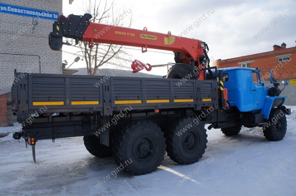 Урал 4320 с КМУ ИТ-150, со спальным местом 4