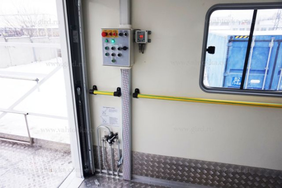 Амбулифт на шасси Isuzu 90 L-M 5