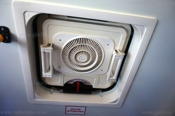 Вахтовый автобус "Берлога" Урал 4320-1112-73 (18 мест) 10