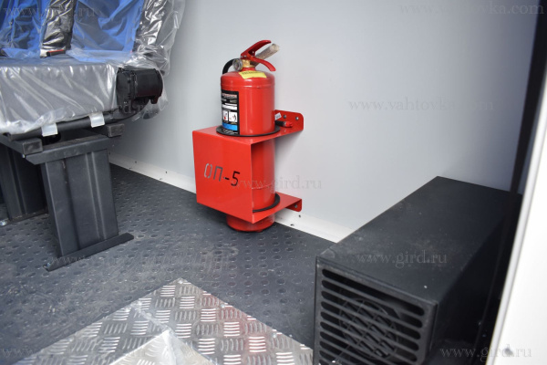 Вахтовый автобус БЕРЛОГА на шасси Урал 4320, 23 места 4