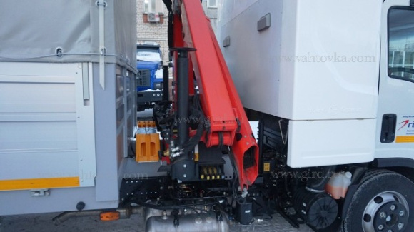 Бортовой автомобиль Isuzu с КМУ PK7.001 5