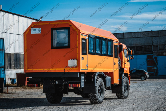 Автобус вахтовый "Берлога" на шасси Камаз 43502-3036-42 (18 мест) 5