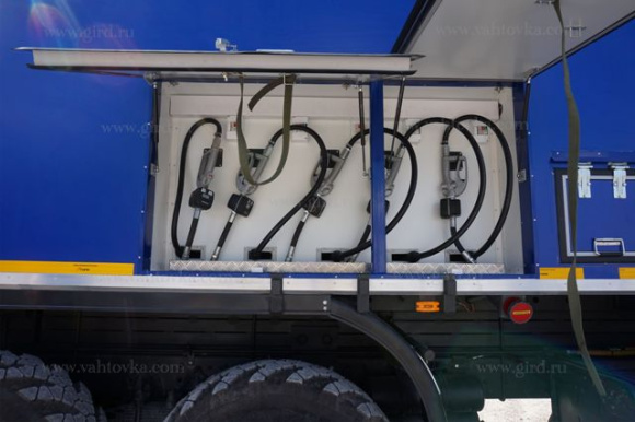 Маслостанция Урал Next 4320-6952-72Г38 с КМУ ИМ-50 5