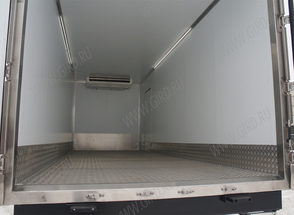 Фургон изотермический Scania P440 CB6x4HSZ 2