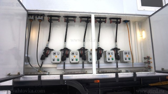 Маслостанция Урал 4320-4972-85 с КМУ ИМ-150N 6