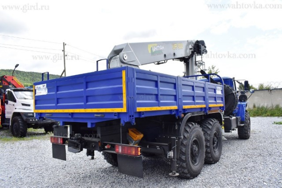 Бортовой автомобиль Урал 4320 с КМУ ИФ-300 3