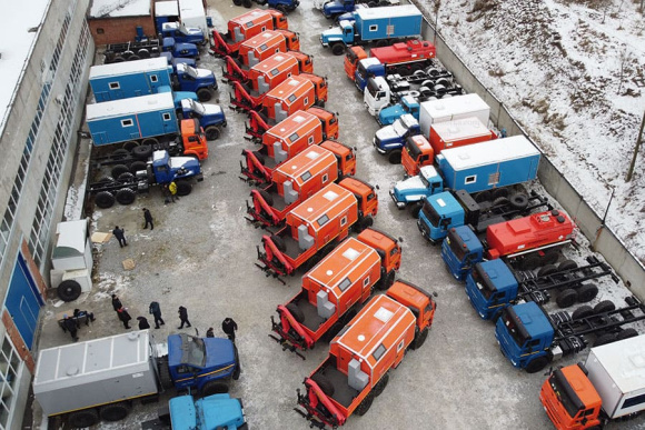 ПАРМ КамАЗ Камаз 43118-23027-50 с КМУ РК 10000А 10