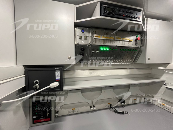 Командно-штабной автомобиль на шасси КАМАЗ 43118 5