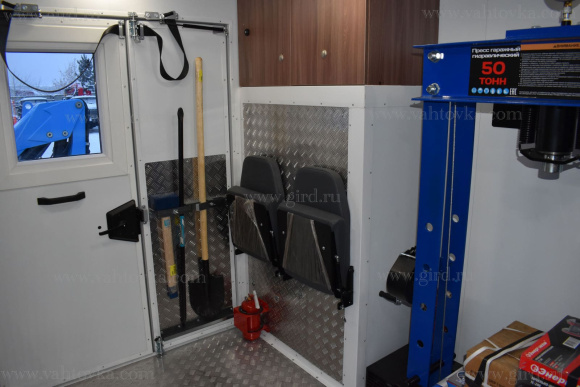 Передвижная мастерская ПАРМ с КМУ ИМ-77 на шасси Камаз 43118 9