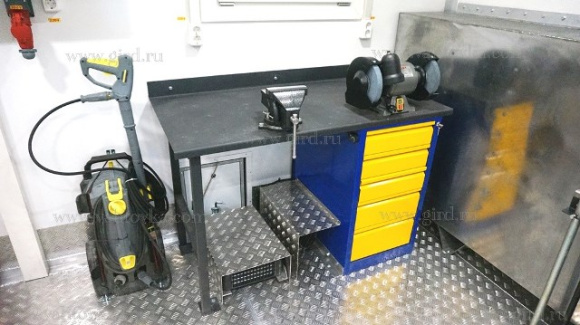 Маслостанция Урал 4320-4972-82Е5 7