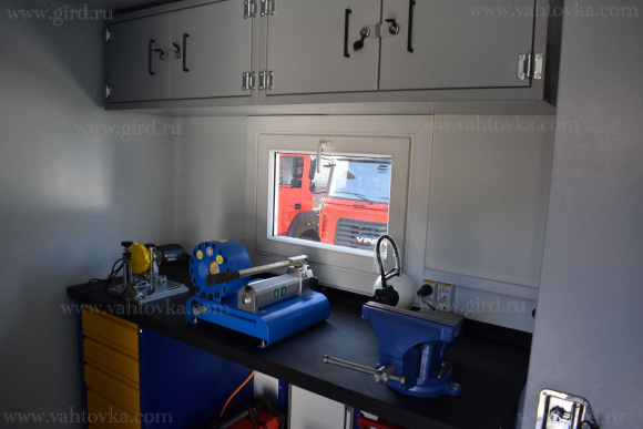 Передвижная мастерская на шасси Камаз 43118 9