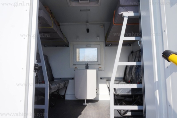 Вахтовый автобус Урал 432007-1151-31 (12 мест) со спальными полками 5