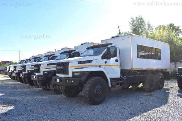 Вахтовый автобус на шасси Урал Next, 12 мест, с багажным отсеком 4