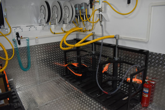 Маслораздаточный автомобиль Камаз 43118-50 4