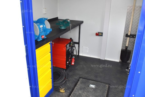 АРОК КамАЗ 43118-3027-50 с КМУ PK 6500A 10