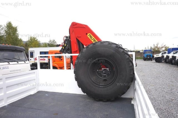 Бортовой автомобиль Урал Next с КМУ ИМ-150N 5