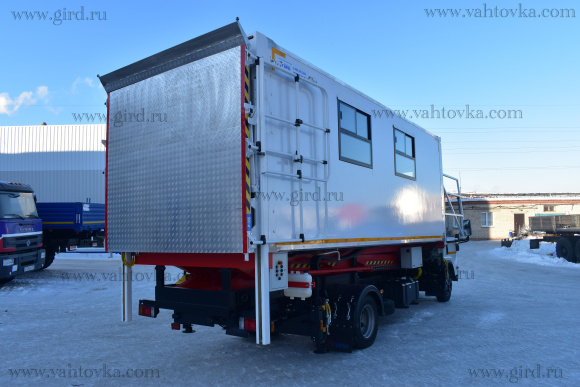 Амбулифт на шасси Isuzu 4