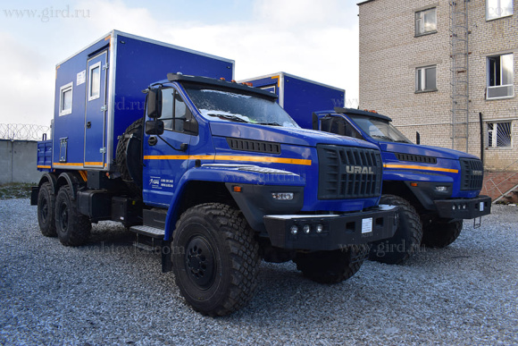 ПАРМ Урал Next 4320-6952-72Е5Г38 с КМУ ИМ-15