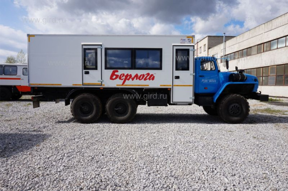 Вахтовый автобус Урал 4320-1912-60, 16 мест с грузовым отсеком 2