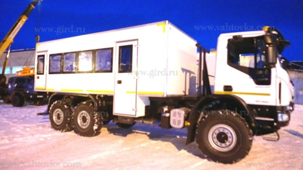 Вахтовый автобус "Берлога" Iveco Eurocargo ML 210E28W (26 мест) 2