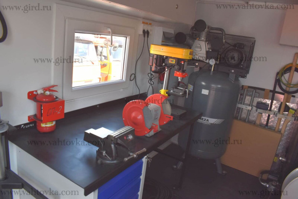 ПАРМ с КМУ ИНМАН ИМ-95 на шасси Камаз 43118 8