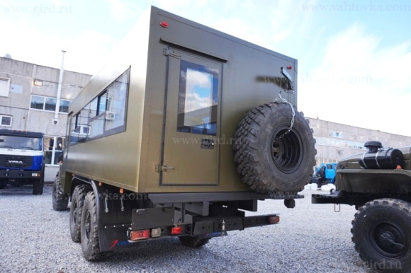 Вахтовый автобус "Берлога" Урал 432007-0052951-30 (правый руль) 4